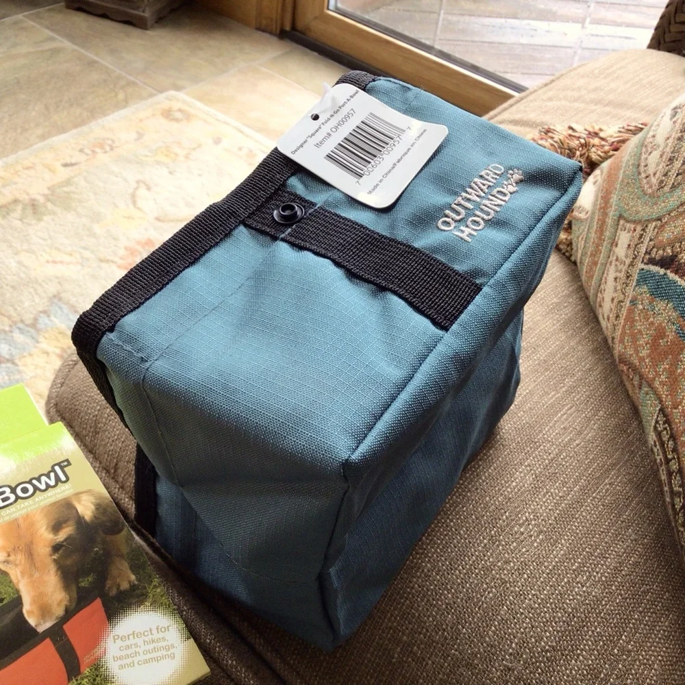 Outward Hound Fold-N-Go Port-A-Bowl. NWT